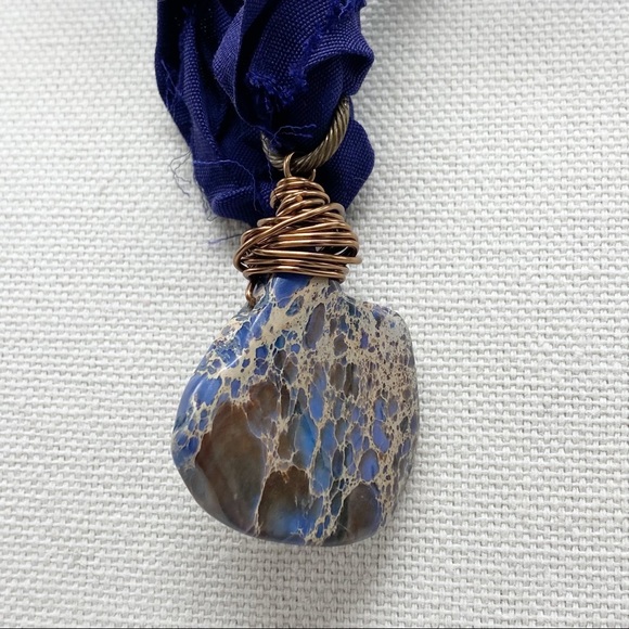 Custom Blue Jasper Stone Silk Ruffle Ribbon Necklace Handcrafted NEW - Picture 6 of 7